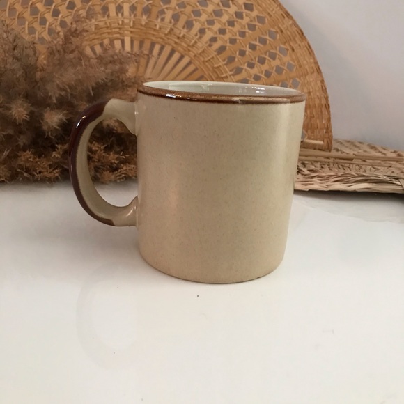 Large Vintage Floral Mug - Picture 8 of 11